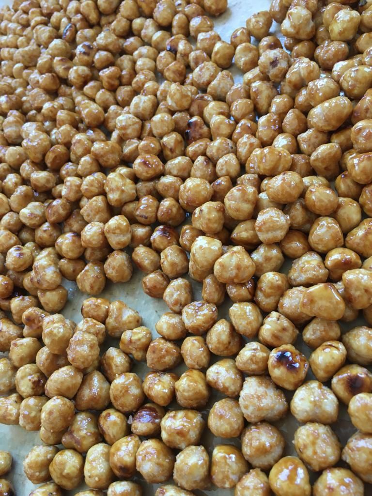 Haselnuesse karamellisiert