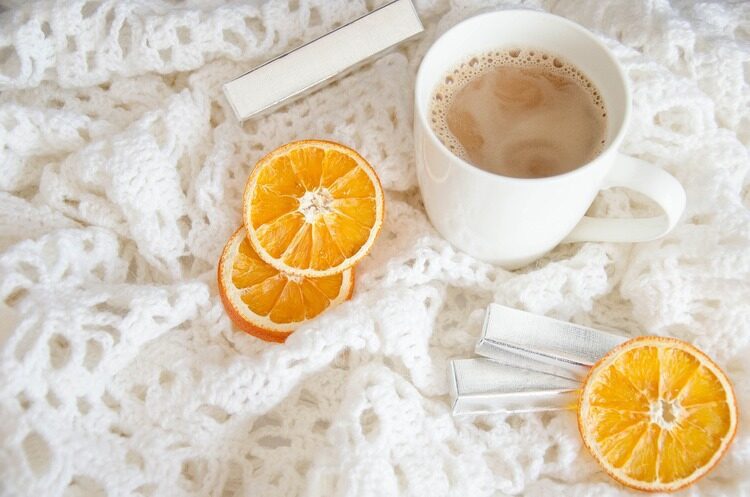 Heiße Schokolade mit Orangen_Image by Ирина from Pixabay
